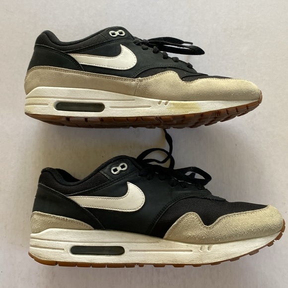 NIKE Air Max 1 Men’s Black/ LightBone AH8145-009-Sneakers Size 10 - Picture 5 of 9